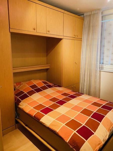 Handwerkerzimmer ดุสเซลดอร์ฟ ภายนอก รูปภาพ